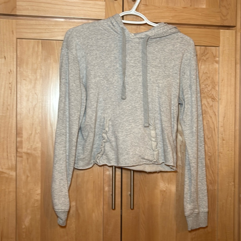 Garage cropped hoodie
